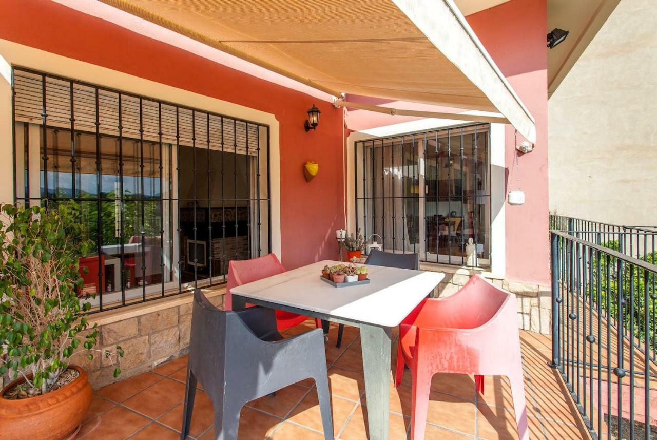 Villa La Casa Del Rio Pedralba Exterior foto